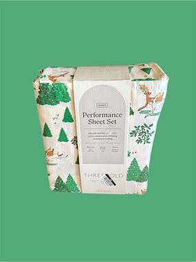 Threshold Performance Queen Sheet Set White with Holiday Print 100% Cotton